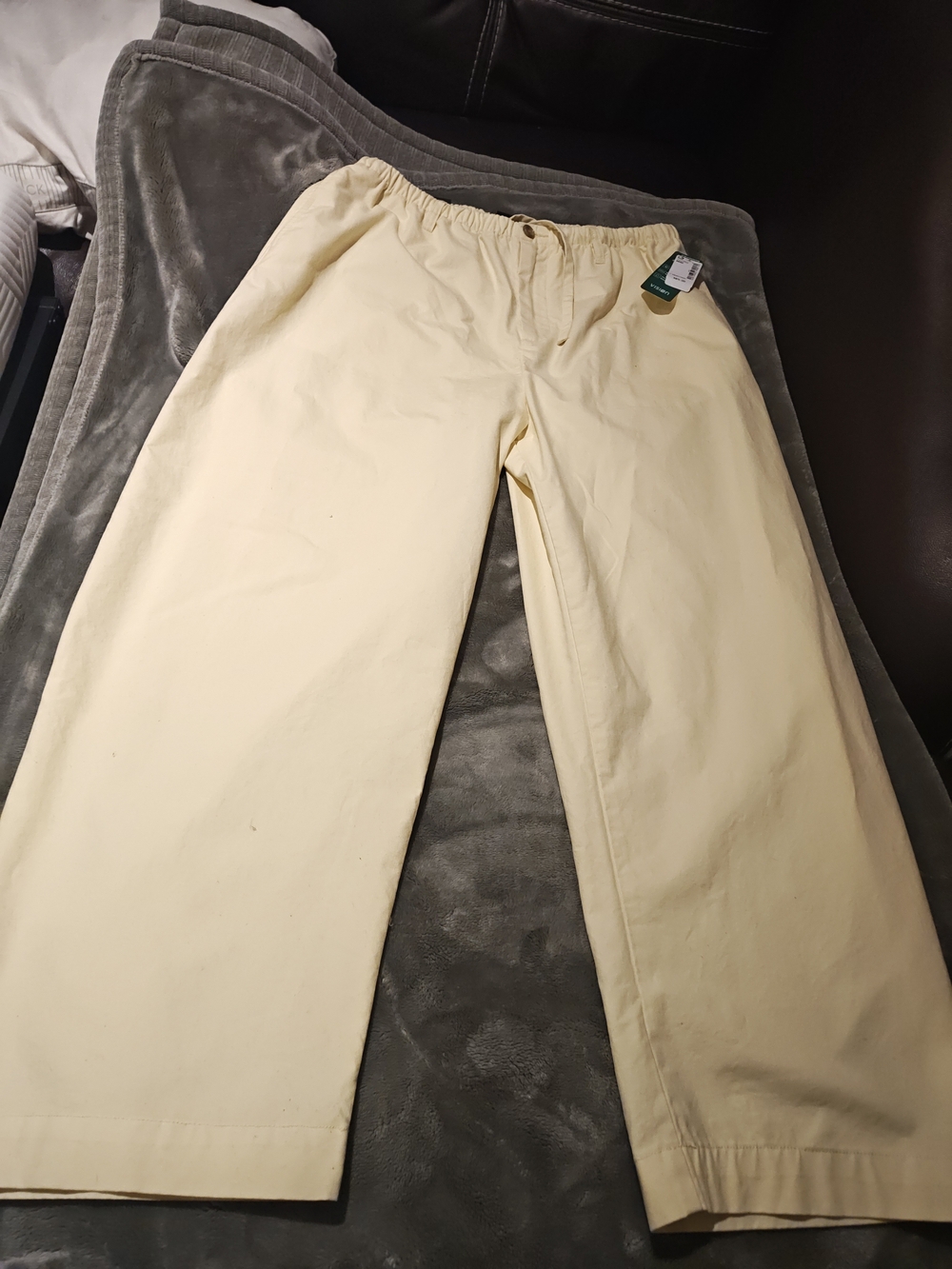 Men's Casual Drawstring Chinos in Cream M.